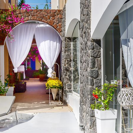 Kamári King'S Suites מראה חיצוני תמונה