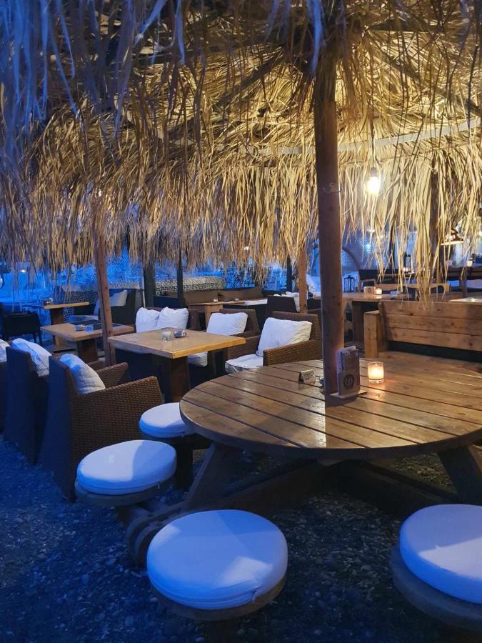 Kamári King'S Suites מראה חיצוני תמונה