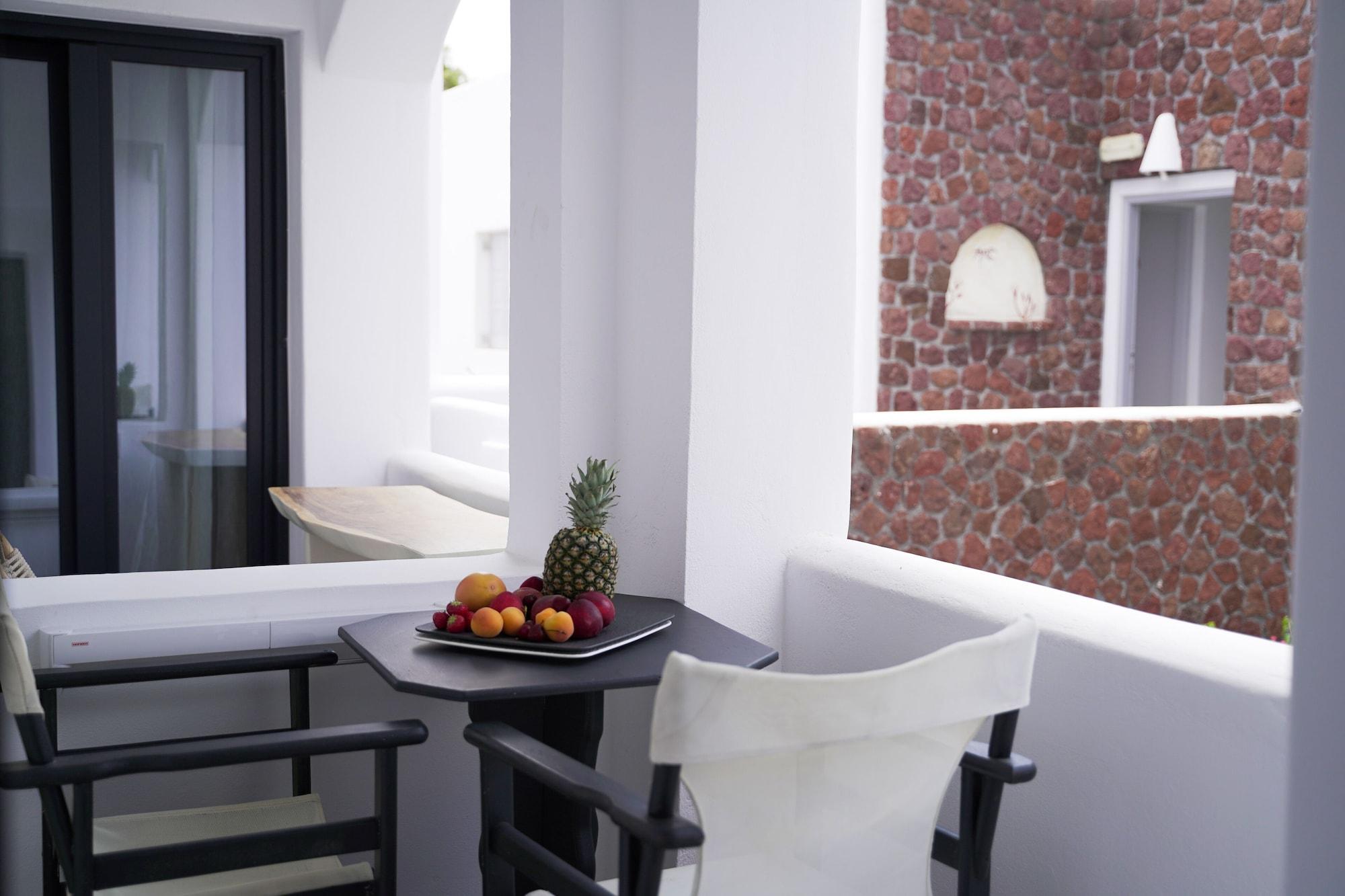 Kamári King'S Suites מראה חיצוני תמונה